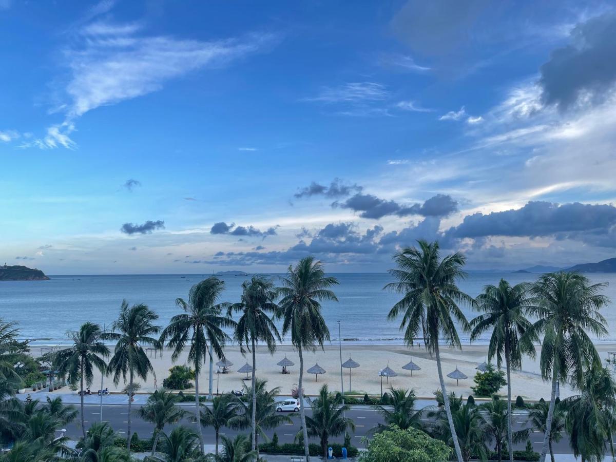 Y Linh Hotel Quy Nhon Exterior foto